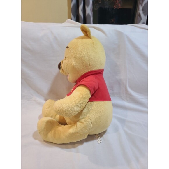 Disney Winnie the Pooh Plush Celebrating 80 Years of Friendship - Picture 3 of 6